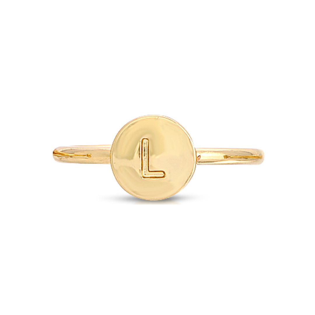 A gold-colored ring features a circular face with the letter "L" inscribed on it.