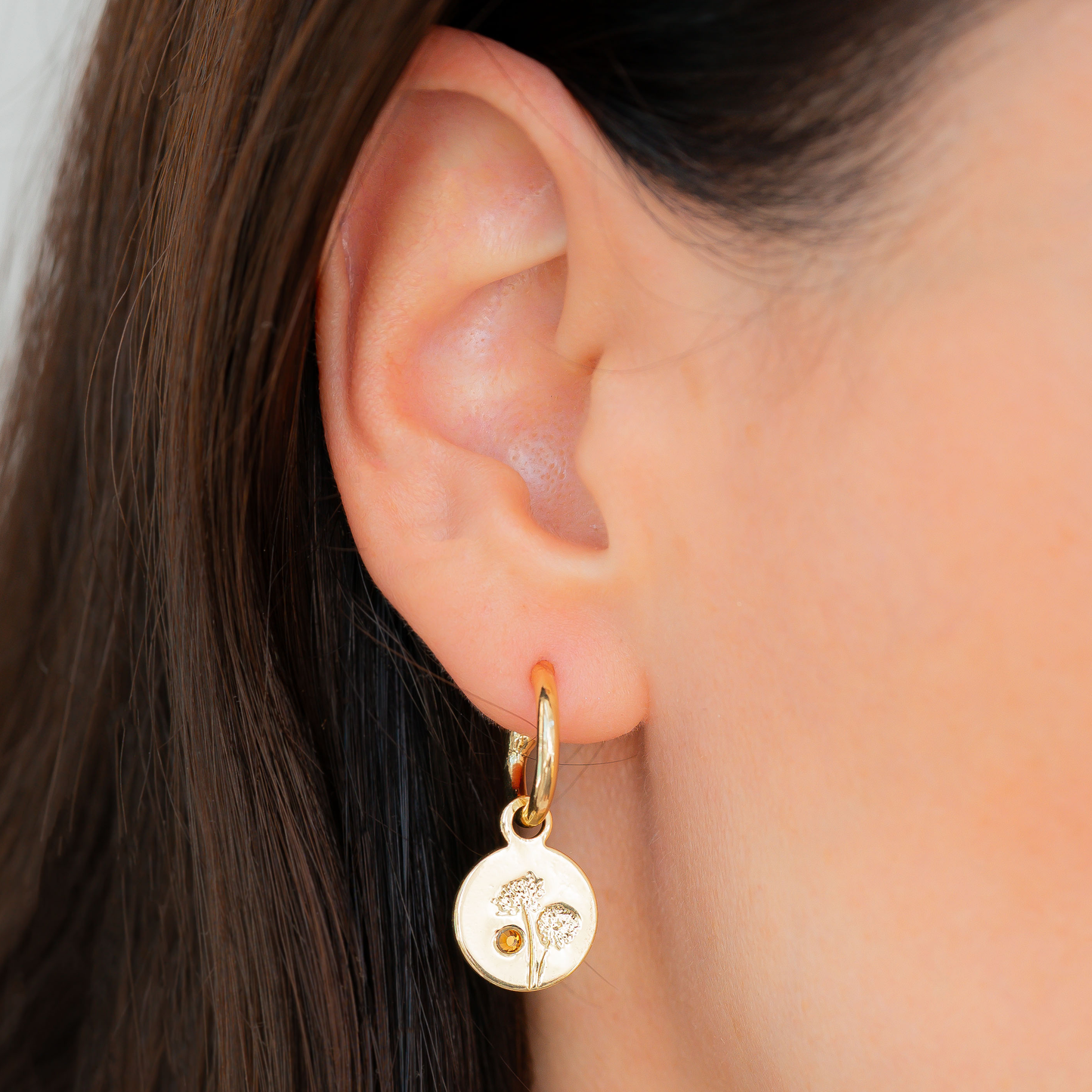 November - Crysanthemum/Topaz